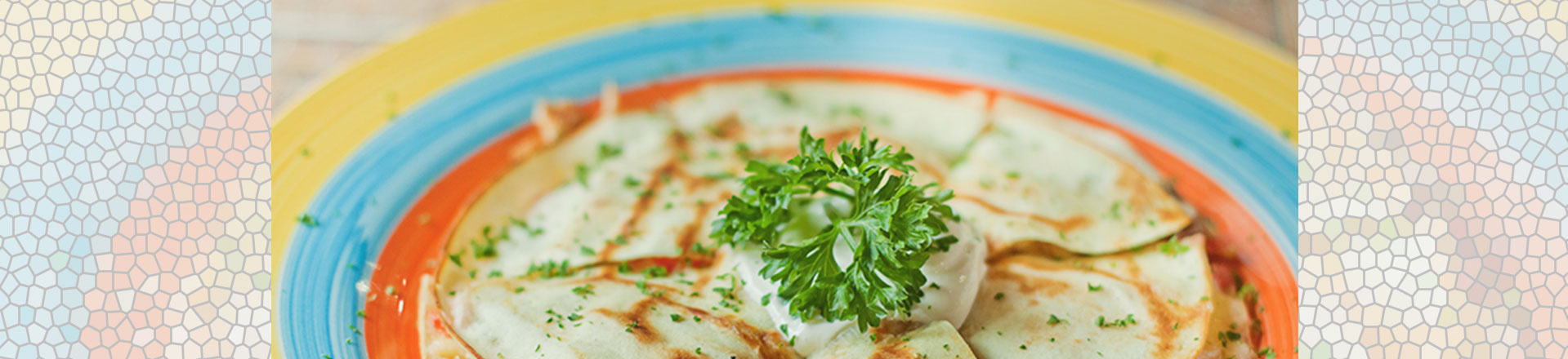 What tortilla is and how to eat it?